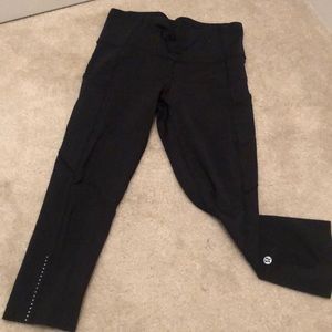 3/4 LuluLemon Leggings